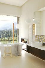 Jeeves Model D Straight 20 Bar Hardwired Heated Towel Rack
