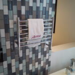 Jeeves Model H Straight 7 Bar Hardwired Heated Towel Rack